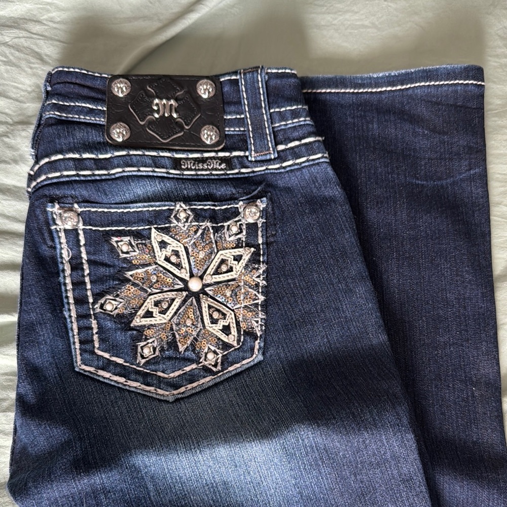 Miss Me mid-rise boot❄️